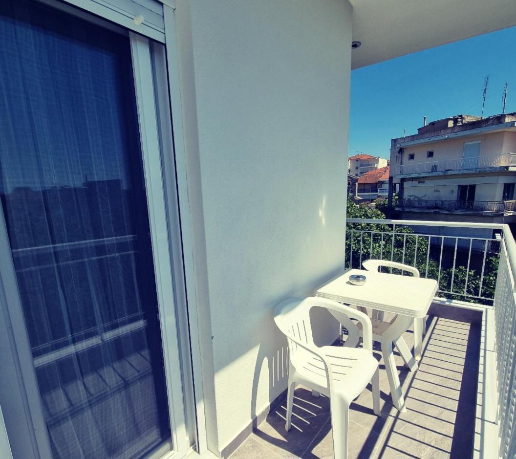 Tararas Apartments Nea Michaniona Exterior photo