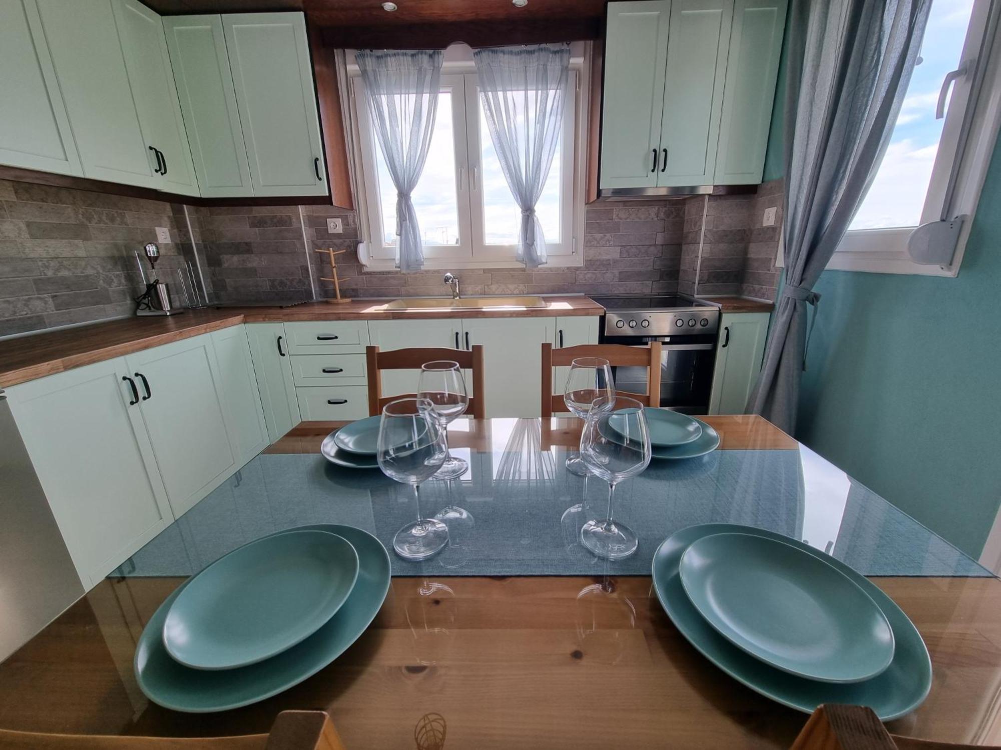 Tararas Apartments Nea Michaniona Room photo
